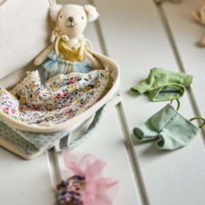 Lara Doll with Suitcase & Outfits - Image 4