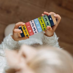 Calculator Rotativ din Lemn 1×1 - imagine 3